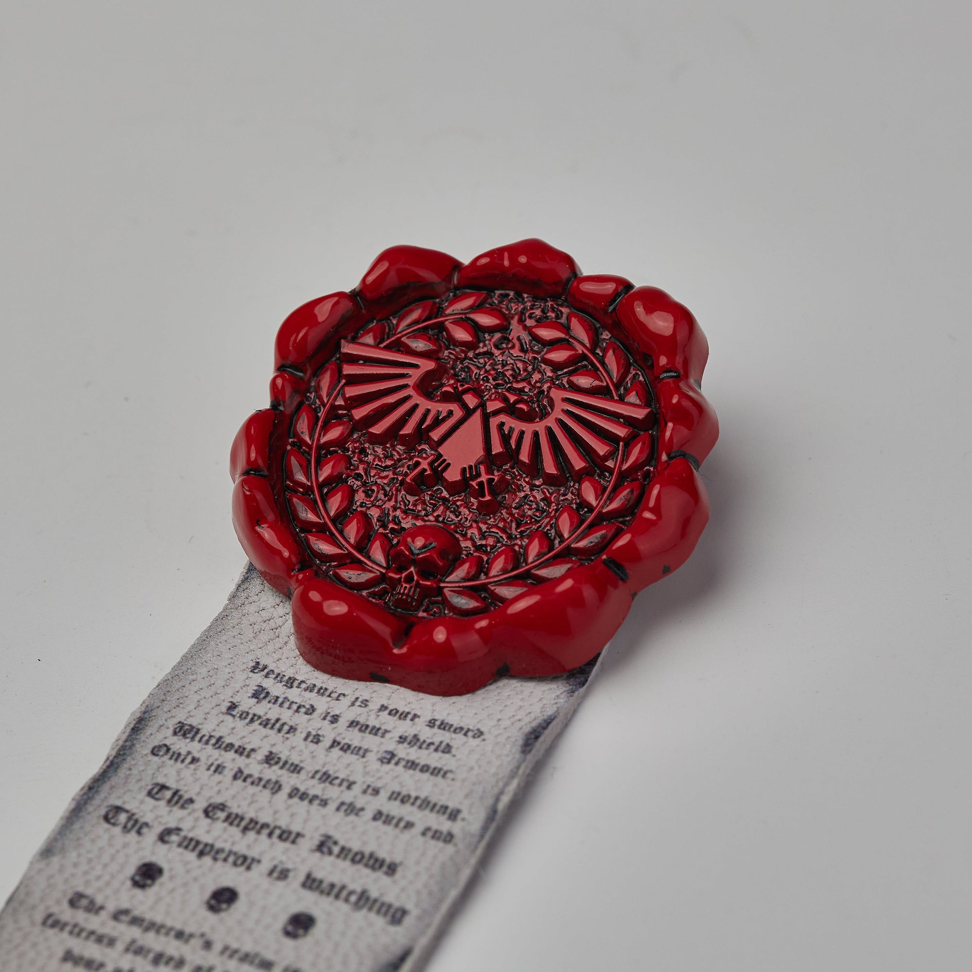Warhammer 30K Emperor Imperial Aquila Purity Seals Brooch Starforged